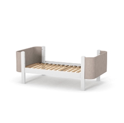 Pat pentru copii din lemn masiv, cu tapiterie, dimensiuni 160x80 cm, model Nancy culoare cappuccino